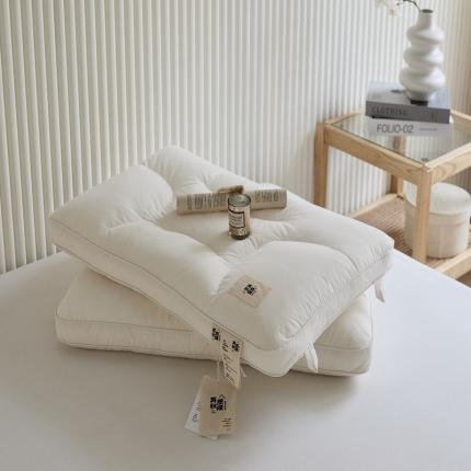 91家纺网 家纺一手货源 找家纺 （总）境月 2022年新款苒秋质璞全睡姿养护枕