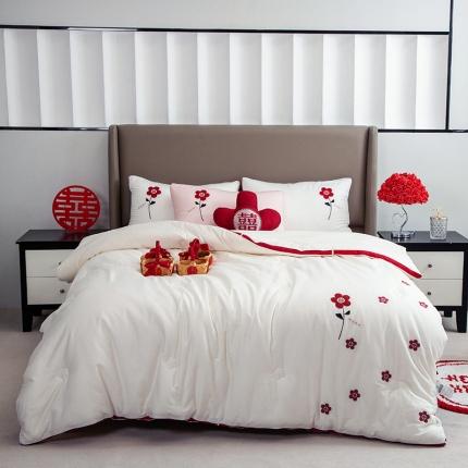91家纺网 家纺一手货源 找家纺 （总）桂雅居 2022新款全棉绣花立体鲜豆被-嫁给我吧