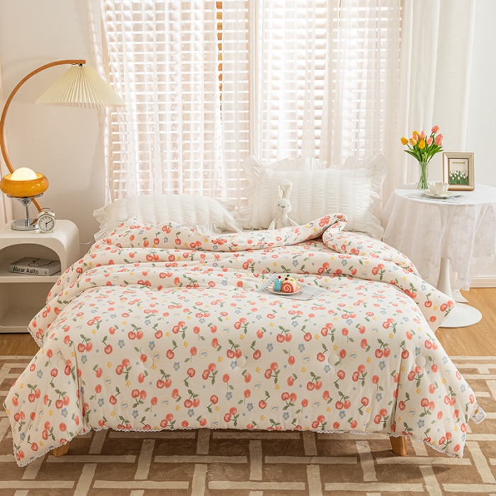 91家纺网 家纺一手货源 找家纺 芯恋 2025新款针织棉大豆被子被芯春秋加厚冬被浪漫春日