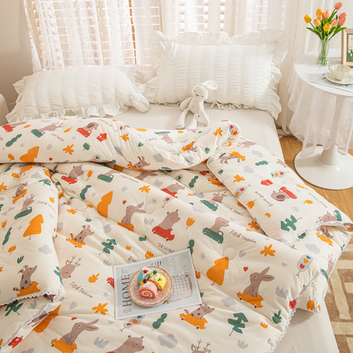 91家纺网 家纺一手货源 找家纺 芯恋 2025款针织棉大豆被子被芯春秋加厚冬被森林总动员