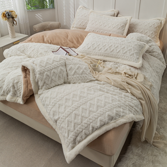 91家纺网 家纺一手货源 找家纺 潮邦 2025【含买家秀】塔芙绒牛奶绒轻奢保暖四件套 塔芙白