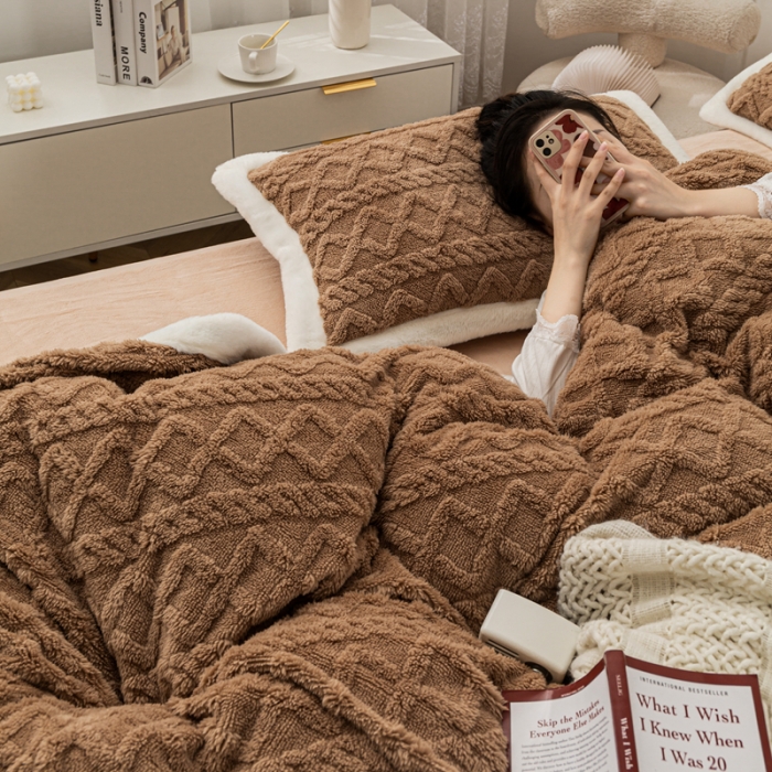 91家纺网 家纺一手货源 找家纺 潮邦2025【含买家秀】塔芙绒牛奶绒轻奢保暖四件套 塔芙深咖