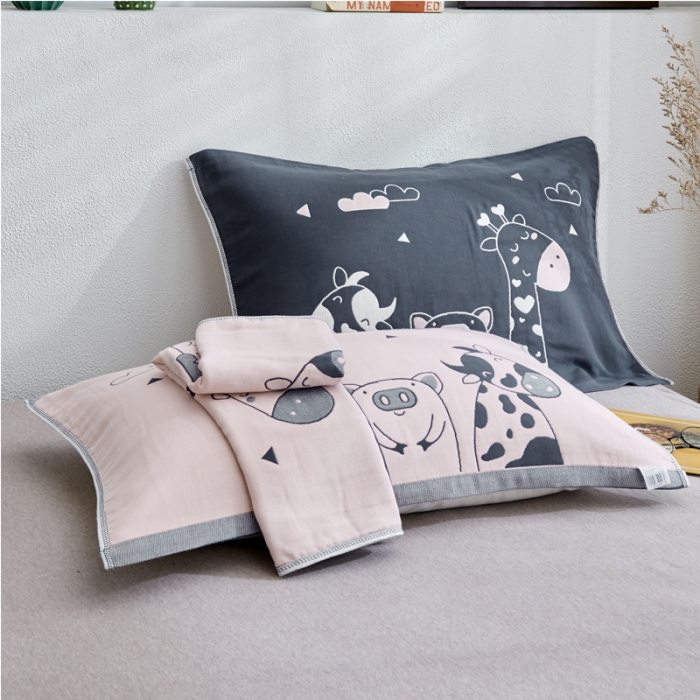 91家纺网 家纺一手货源 找家纺 朴尔 2022新款全棉四层纱布大版花独版枕巾（一对） 萌宠三兄弟（50*80）