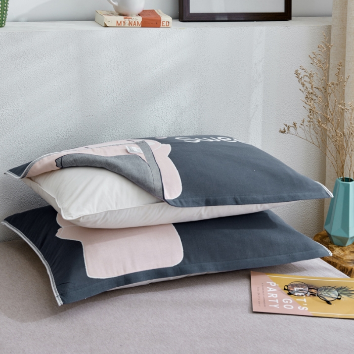 91家纺网 家纺一手货源 找家纺 朴尔 2022新款全棉四层纱布大版花独版枕巾（一对） 甜甜小猪（50*80）