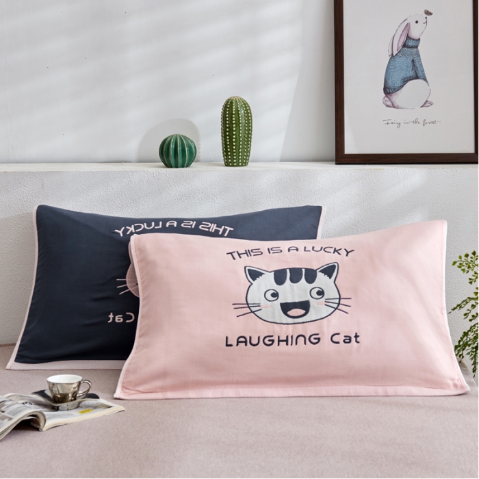 91家纺网 家纺一手货源 找家纺 朴尔 2022新款全棉四层纱布大版花独版枕巾（一对） 微笑猫咪（50*80）