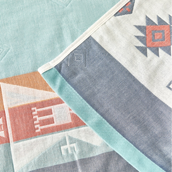 91家纺网 家纺一手货源 找家纺 朴尔 2022新款全棉四层纱布休闲枕巾（一对） 欧典风情-蓝（53*78）