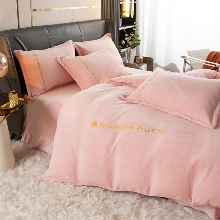 91家纺网 家纺一手货源 找家纺 斯卡诺直播爆款高克重纯色极简加厚牛奶绒四件套 山茶花-蜜桃粉