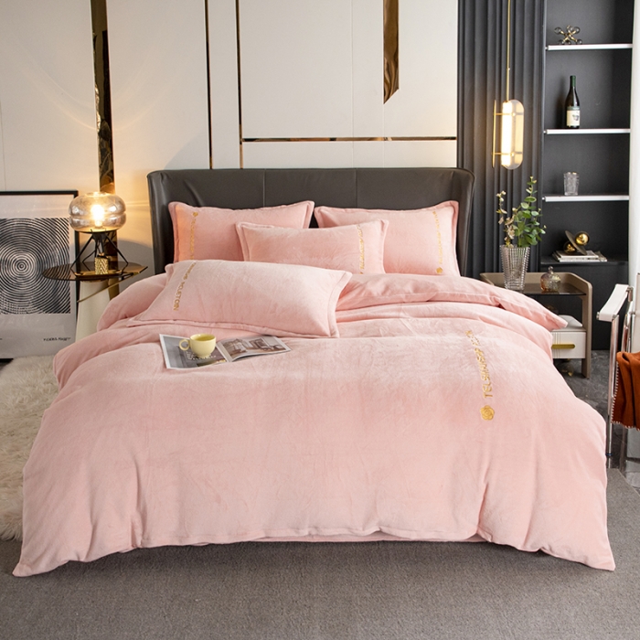 91家纺网 家纺一手货源 找家纺 斯卡诺直播爆款高克重纯色极简加厚牛奶绒四件套 山茶花-蜜桃粉