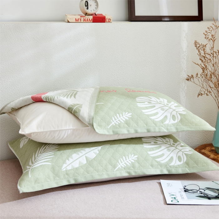 91家纺网 家纺一手货源 找家纺 朴尔 2022新款三层纱布枕巾（一对） 夏日芭蕉-绿（52*78）