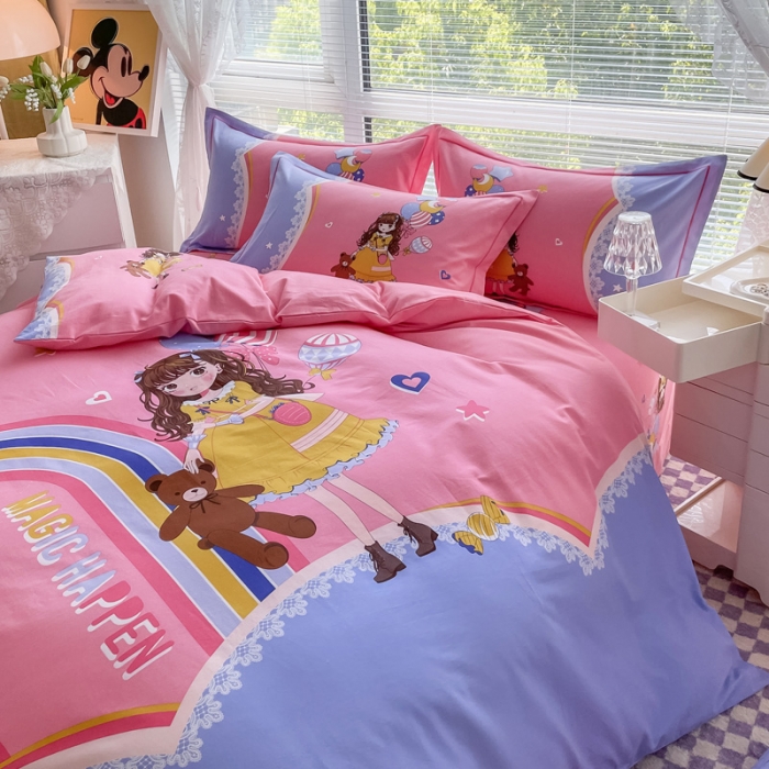 91家纺网 家纺一手货源 找家纺 金爱家 2023新款大版卡通磨毛四件套 糖果女孩-粉