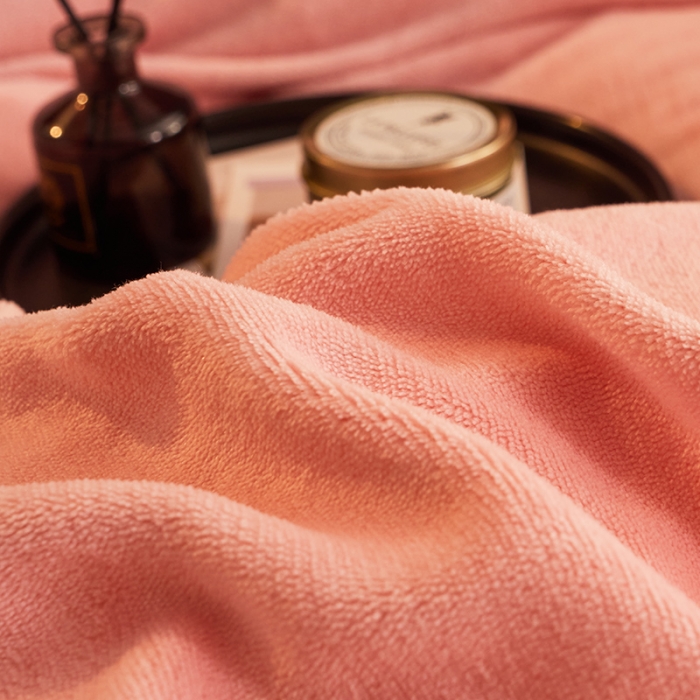 91家纺网 家纺一手货源 找家纺 闲鱼家纺 2025款高克重欧式包边牛奶绒四件套-樱花粉