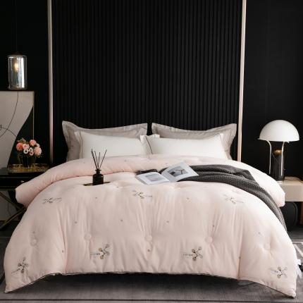 91家纺网 家纺一手货源 找家纺 素玖抱枕被2023新款暖绒抗菌大豆被被子被芯 抗菌-玉