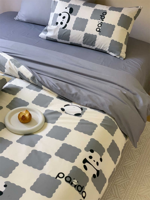 91家纺网 家纺一手货源 找家纺 金丝鸟 2022新款秋冬全棉印花系列四件套 宝宝熊 灰