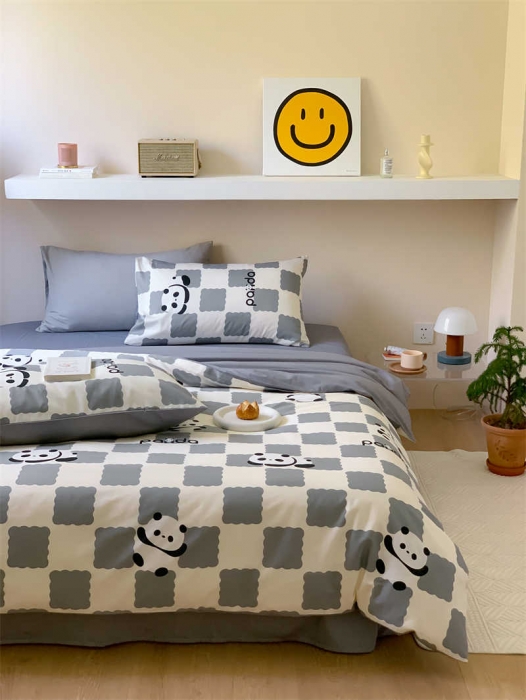 91家纺网 家纺一手货源 找家纺 金丝鸟 2022新款秋冬全棉印花系列四件套 宝宝熊 灰