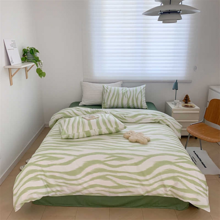 91家纺网 家纺一手货源 找家纺 金丝鸟 2022新款秋冬全棉印花系列四件套 绿斑马