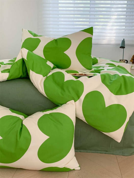 91家纺网 家纺一手货源 找家纺 金丝鸟 2022新款秋冬全棉印花系列四件套 绿色桃心