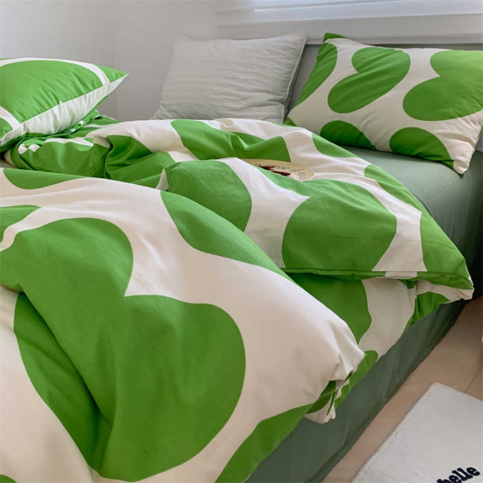 91家纺网 家纺一手货源 找家纺 金丝鸟 2022新款秋冬全棉印花系列四件套 绿色桃心