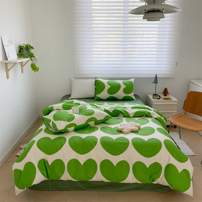 91家纺网 家纺一手货源 找家纺 金丝鸟 2022新款秋冬全棉印花系列四件套 绿色桃心