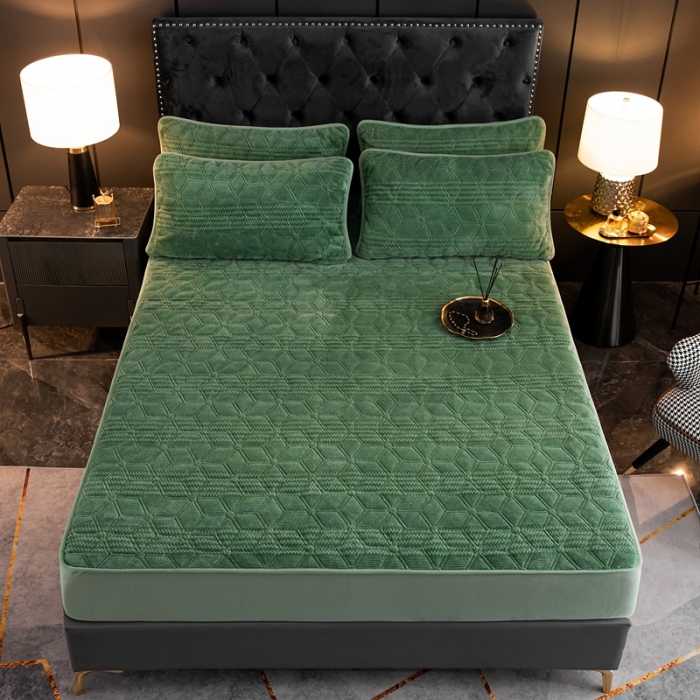 91家纺网 家纺一手货源 找家纺 凡客家居 2022新款加厚牛奶绒夹棉床笠 草绿