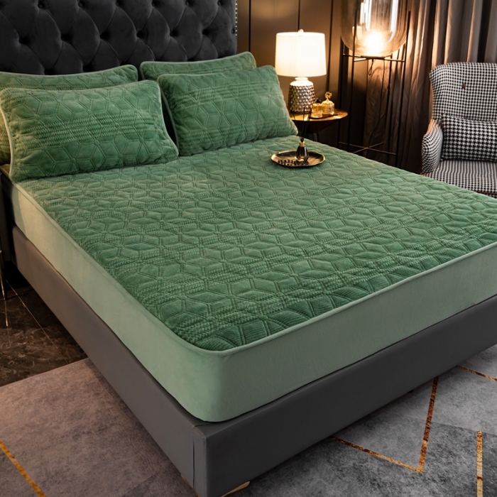 91家纺网 家纺一手货源 找家纺 凡客家居 2022新款加厚牛奶绒夹棉床笠 草绿