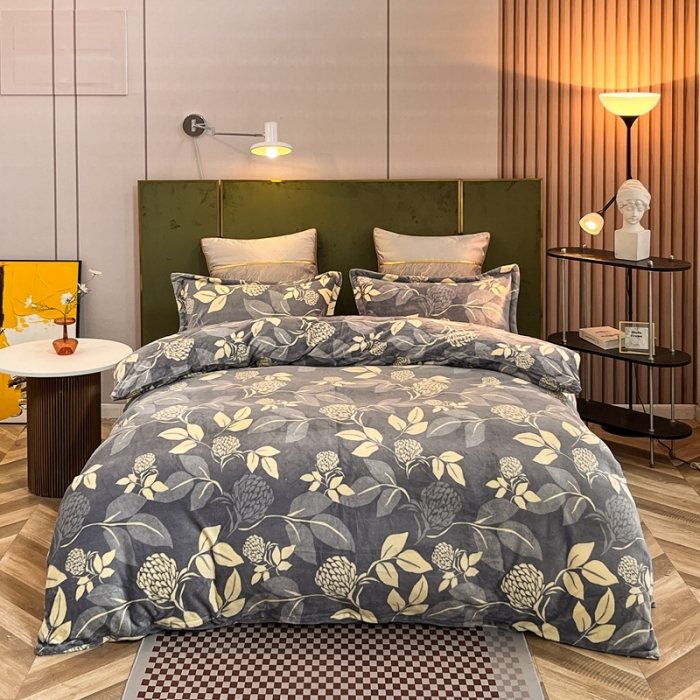 91家纺网 家纺一手货源 找家纺 凡客家居 2022新款牛奶绒印花系列四件套 秋意-蓝