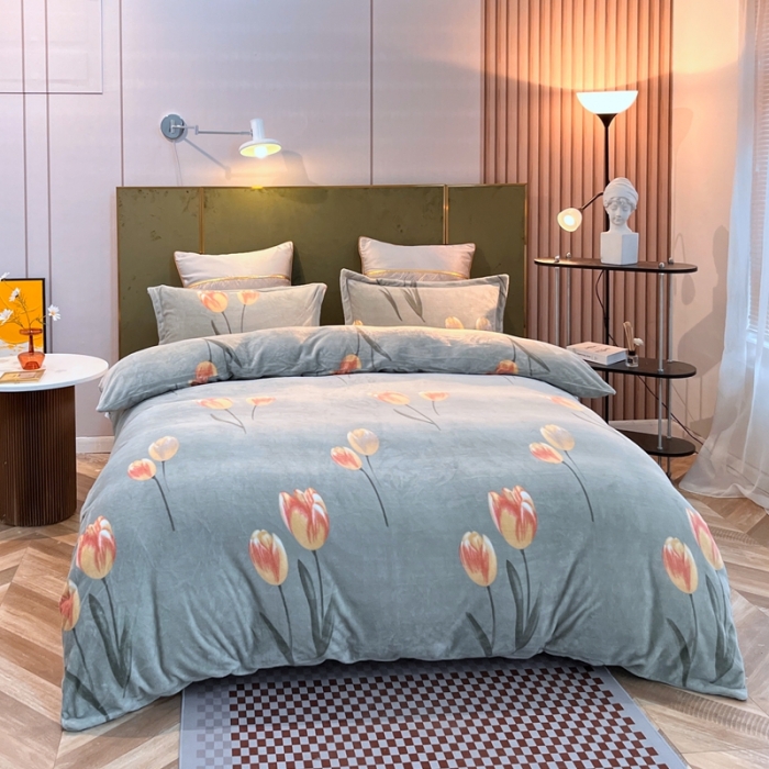 91家纺网 家纺一手货源 找家纺 凡客家居 2022新款牛奶绒印花系列四件套 相思-浅绿