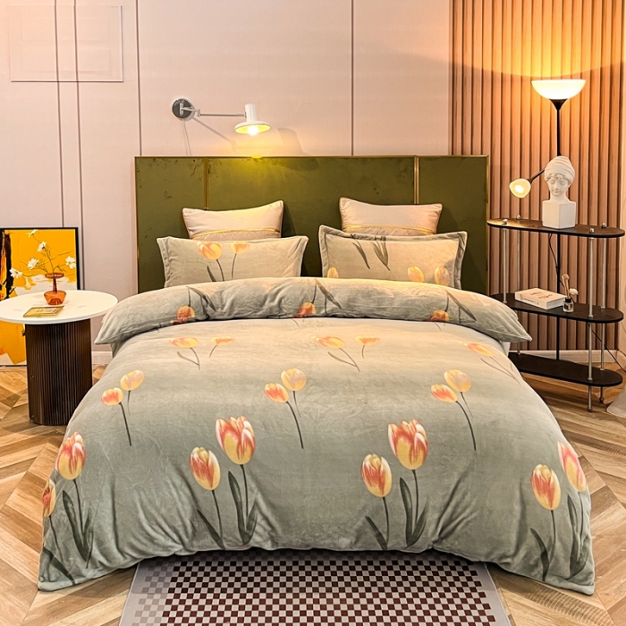 91家纺网 家纺一手货源 找家纺 凡客家居 2022新款牛奶绒印花系列四件套 相思-浅绿