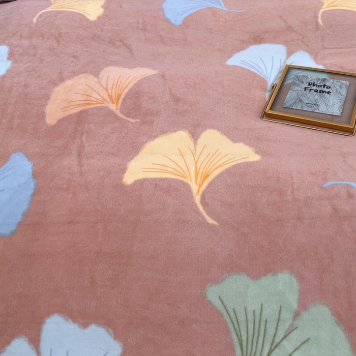 91家纺网 家纺一手货源 找家纺 凡客家居 2022新款牛奶绒印花系列四件套 悠然-玉