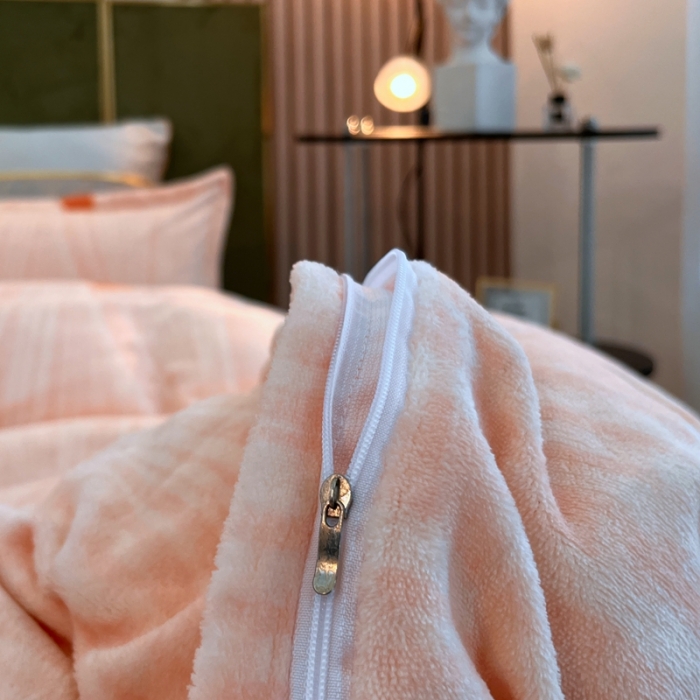 91家纺网 家纺一手货源 找家纺 凡客家居 2022新款牛奶绒印花系列四件套 醉花阴