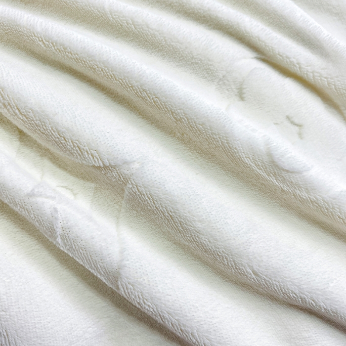 91家纺网 家纺一手货源 找家纺 凡客家居 2022新款牛奶绒雕花系列四件套 布兰特-奶白