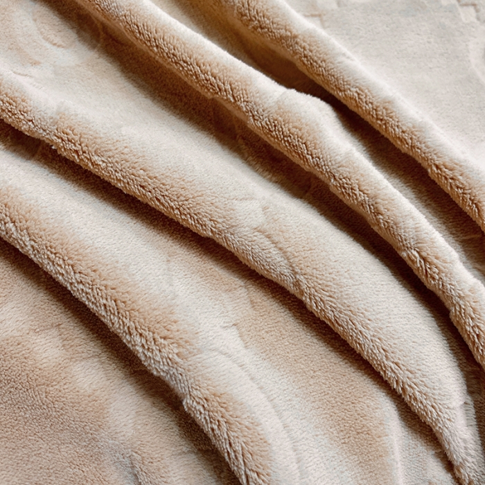 91家纺网 家纺一手货源 找家纺 凡客家居 2022新款牛奶绒雕花系列四件套 奢想-浅咖