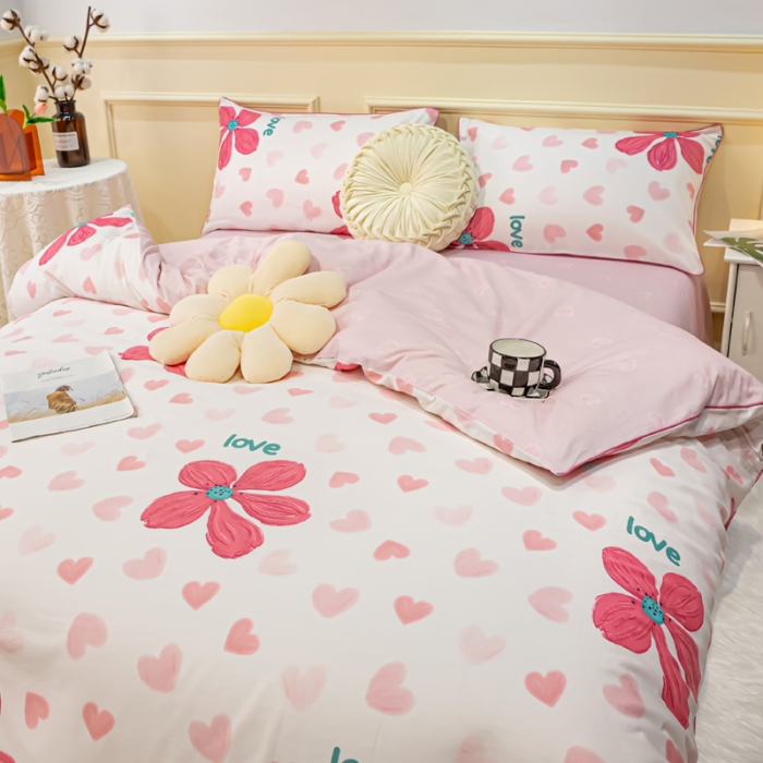 91家纺网 家纺一手货源 找家纺 凡客家居 新款13372纯棉印花滚边工艺款四件套 蓓蕾