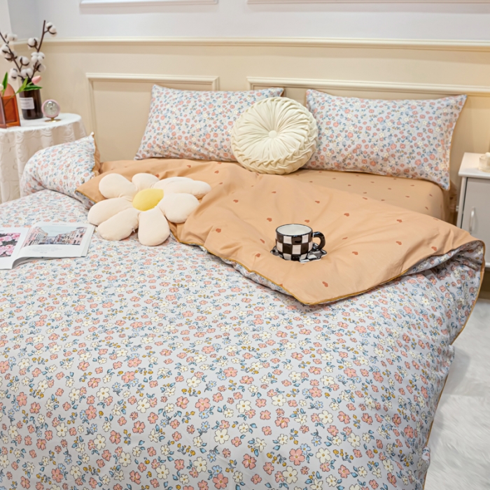 91家纺网 家纺一手货源 找家纺 凡客家居 新款13372纯棉印花滚边工艺款四件套 缤纷