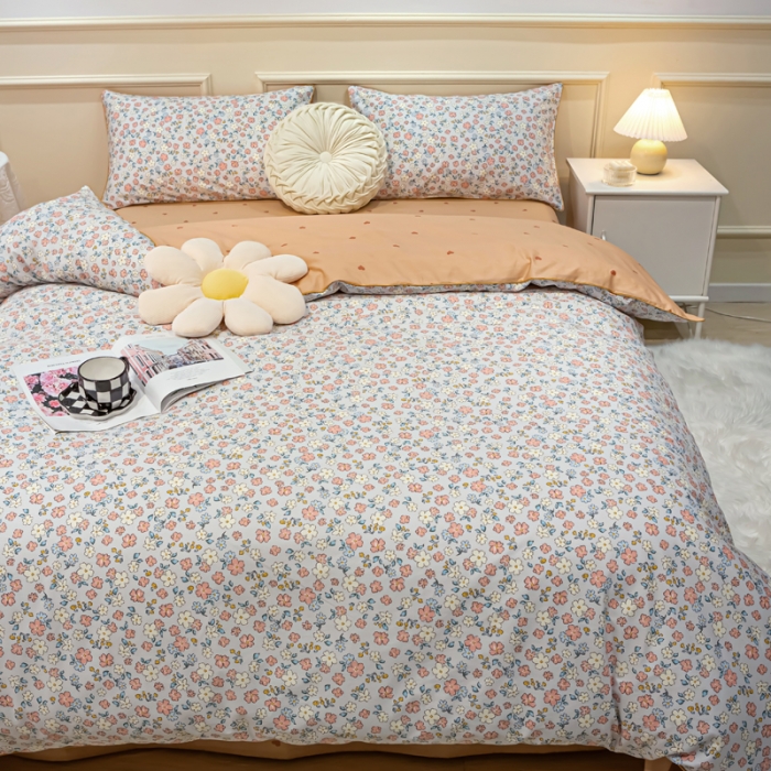 91家纺网 家纺一手货源 找家纺 凡客家居 新款13372纯棉印花滚边工艺款四件套 缤纷