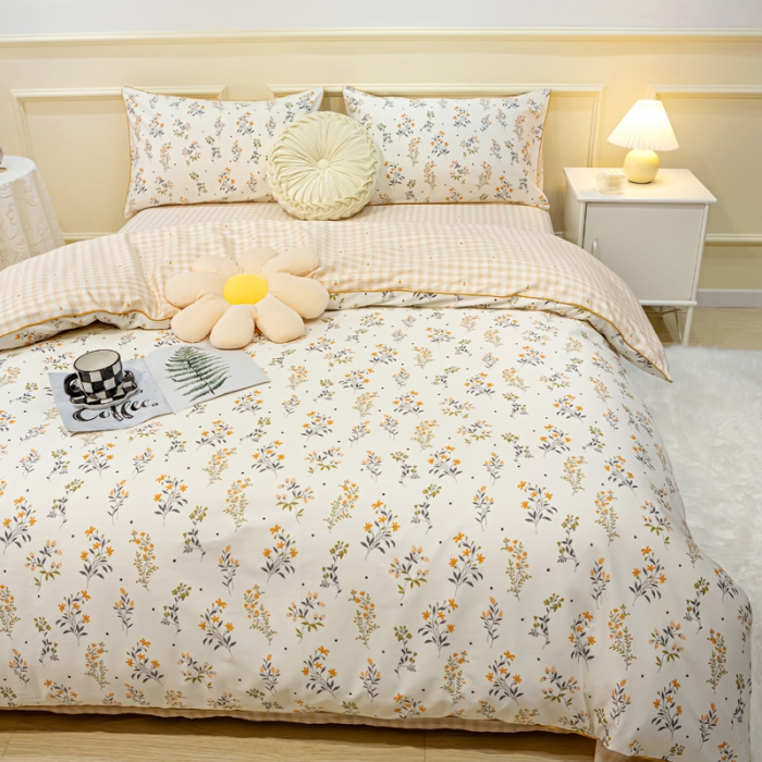 91家纺网 家纺一手货源 找家纺 凡客家居 新款13372纯棉印花滚边工艺款四件套 花曼