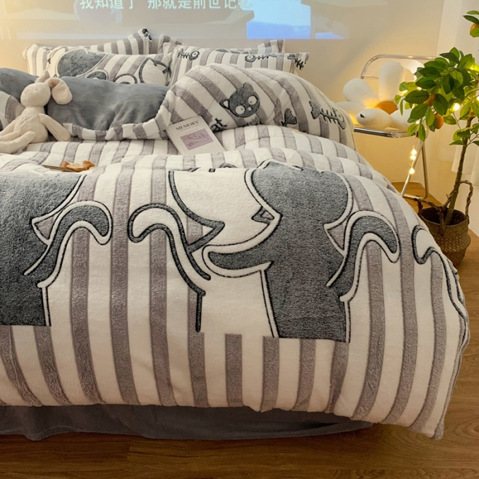 91家纺网 家纺一手货源 找家纺 慕尚2022新款5D牛奶绒法莱绒雪花绒四件套 情侣猫咪