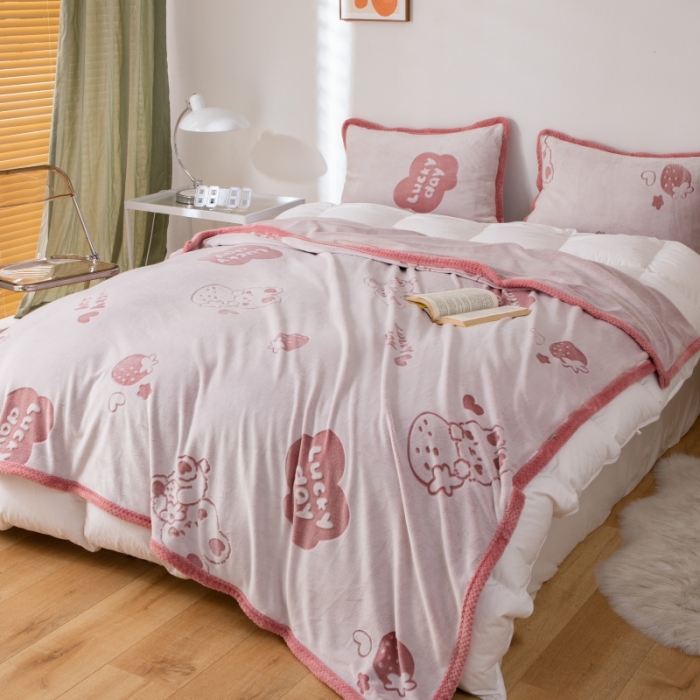 91家纺网 家纺一手货源 找家纺 来菲毛毯 2025新款背印剪花牛奶绒毛毯加厚双层毯子不掉毛高端毯子粉兔兔