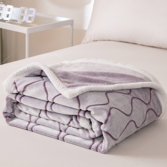 91家纺网 家纺一手货源 找家纺 来菲毛毯 2025新款背印剪花牛奶绒毛毯加厚毯子不掉毛高端毯子波纹