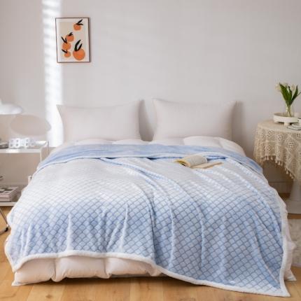 来菲毛毯 2025新款背印剪花牛奶绒毛毯加厚毯子不掉毛高端毯子鱼鳞纹