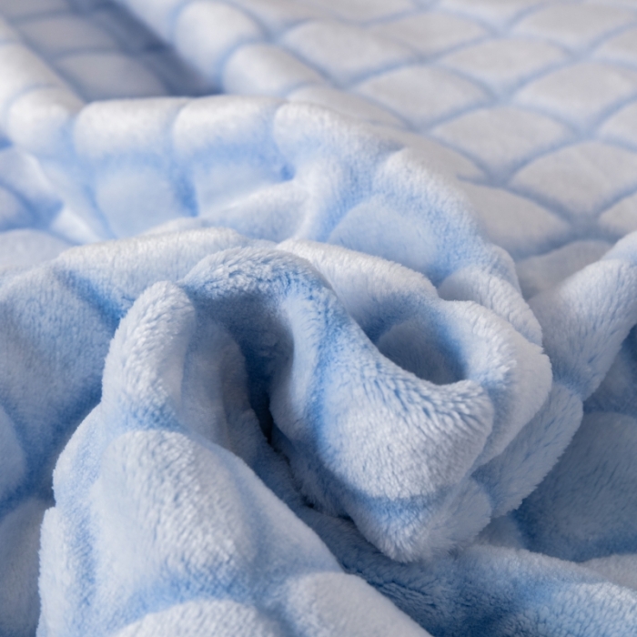 91家纺网 家纺一手货源 找家纺 来菲毛毯 2025新款背印剪花牛奶绒毛毯加厚毯子不掉毛高端毯子鱼鳞纹