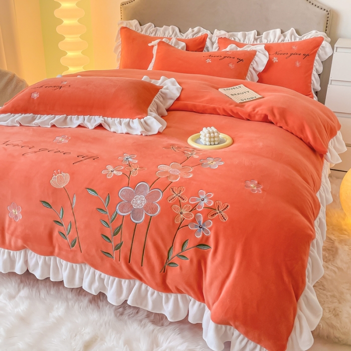 91家纺网 家纺一手货源 找家纺 凯美2022新款牛奶绒四件套花镜系列 橘色