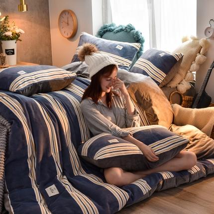 91家纺网 家纺一手货源 找家纺 花漾2023新款无印极简风牛奶绒四件套 平行线 蓝