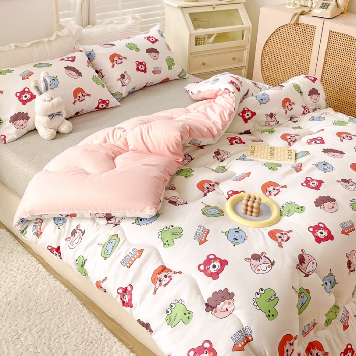 91家纺网 家纺一手货源 找家纺 寐居家纺2022新款印花冬被 欢乐总动员