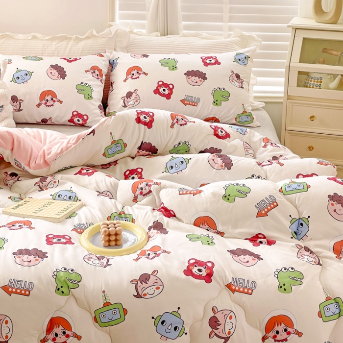 91家纺网 家纺一手货源 找家纺 寐居家纺2022新款印花冬被 欢乐总动员