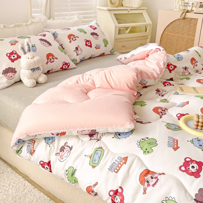 91家纺网 家纺一手货源 找家纺 寐居家纺2022新款印花冬被 欢乐总动员