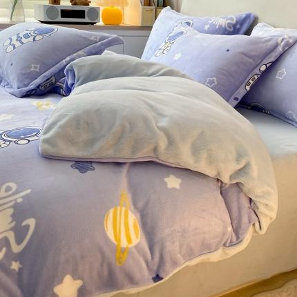 91家纺网 家纺一手货源 找家纺 川悦生活2022供货高克重小清新牛奶绒印花四件套 星星宇航员