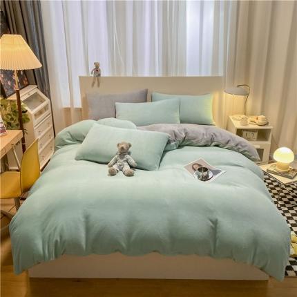 91家纺网 家纺一手货源 找家纺 （总）古吉梦2022新款+纯色双拼牛奶绒四件套