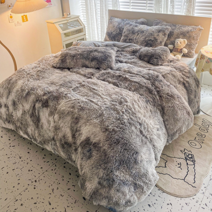 91家纺网 家纺一手货源 找家纺 邦妮 2024新款云貂绒彩色四件套 相依相恋