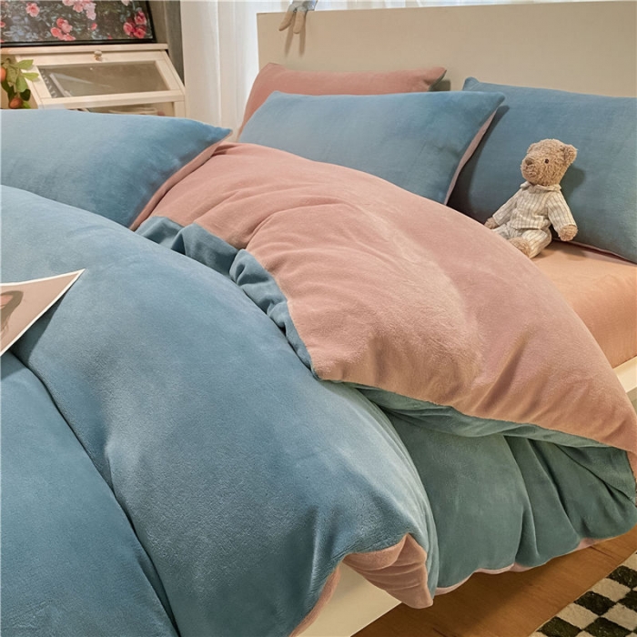 91家纺网 家纺一手货源 找家纺 （总）古吉梦2022新款+纯色双拼牛奶绒四件套