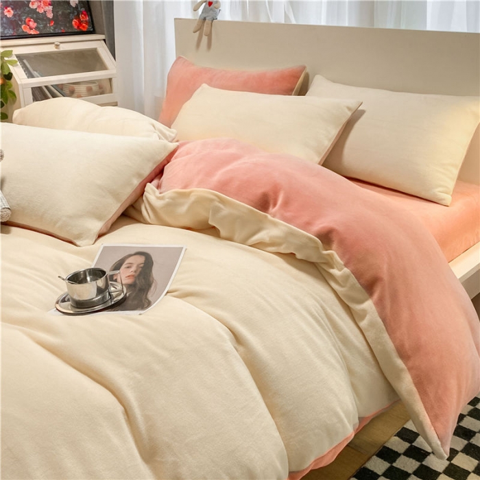 91家纺网 家纺一手货源 找家纺 古吉梦 2022纯色双拼牛奶绒四件套 双拼牛奶绒-奶黄+藕粉